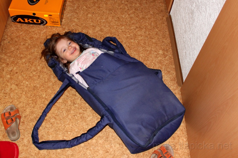 2011-05-07_16-15_02.jpg - "Vlezu se tam!" :) :)